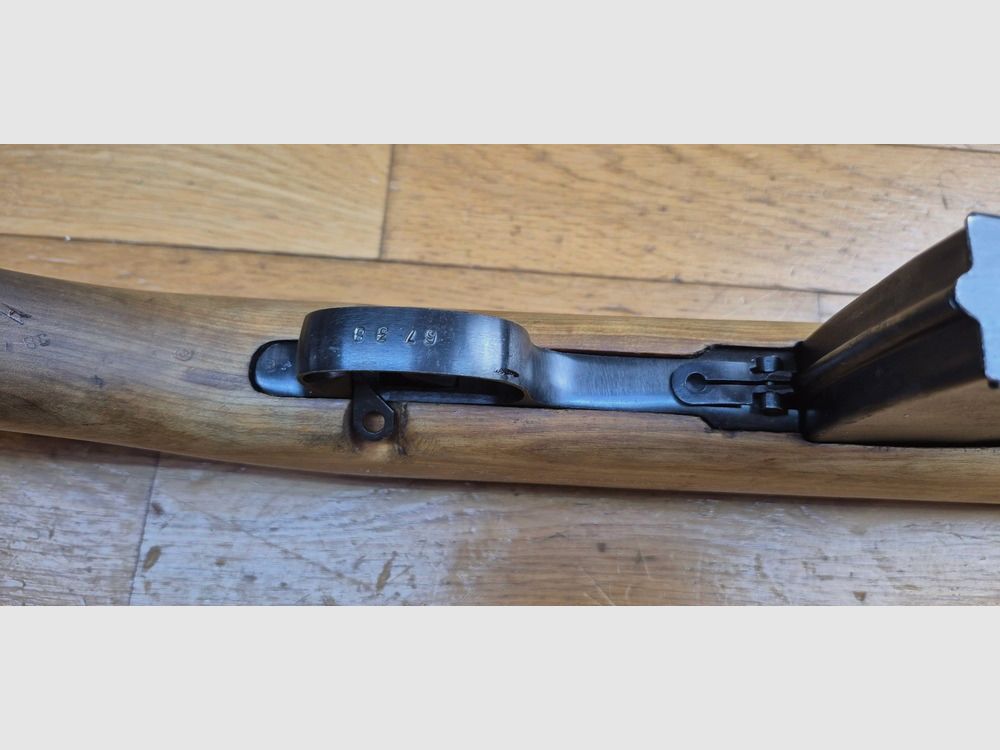 Iconic Soviet semi-automatic rifle SVT-40 – Tula Arsenal in 1944 – Mono-number (without electric marking) – Original caliber 7.62x54r – Very Good+, image 10 of 32