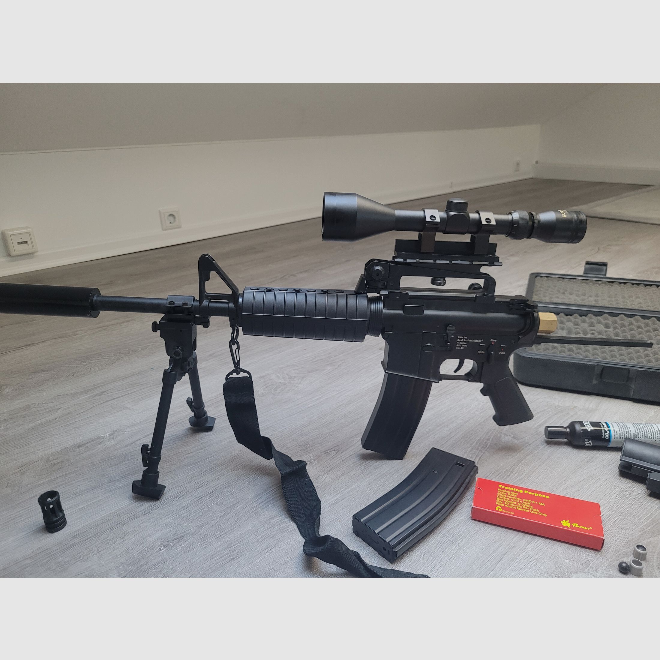 M4 RAM with plenty of accessories