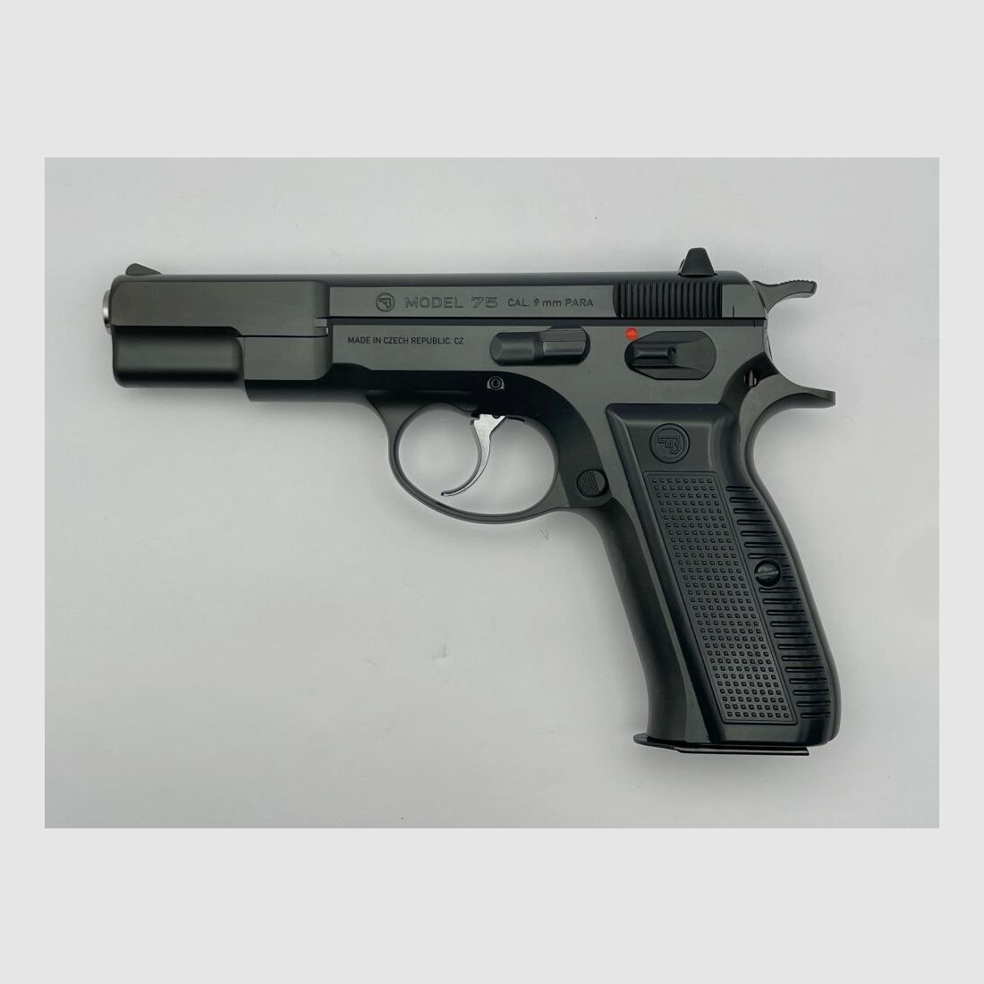 CZ 75 Legend