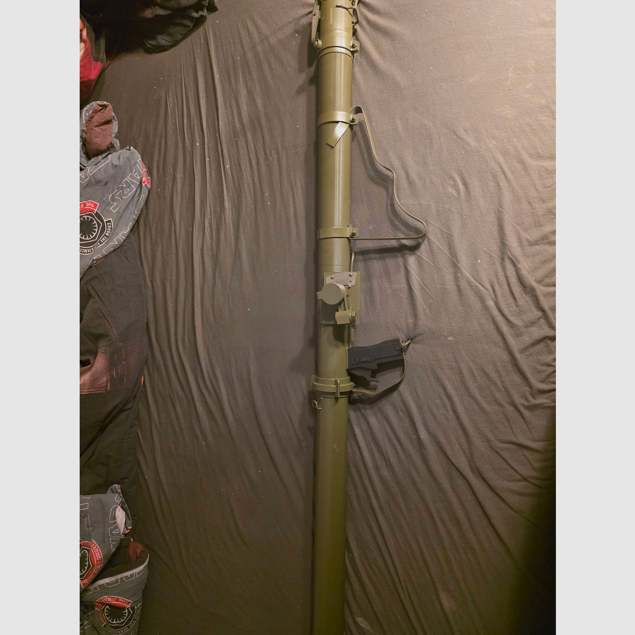 Apple Airsoft bazooka