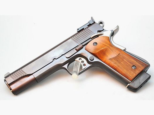 Holden Custom Guns 1911 .45Auto