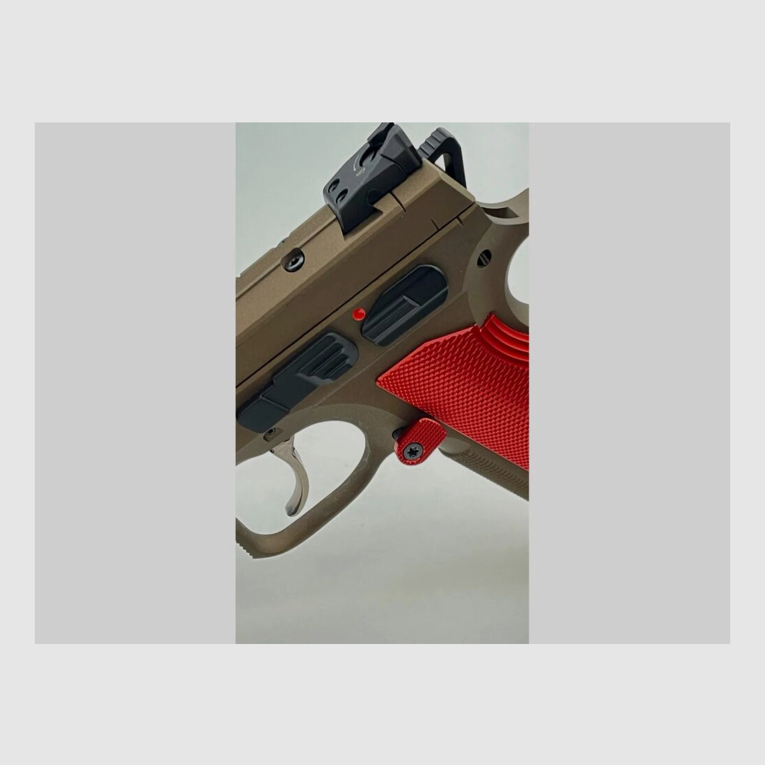 CZ Česká zbrojovka a.s. CZ SHADOW 2 Spécial "Jagdlounge BRONZE BRÛLÉ ROUGE Édition" NEU 9mmLuger