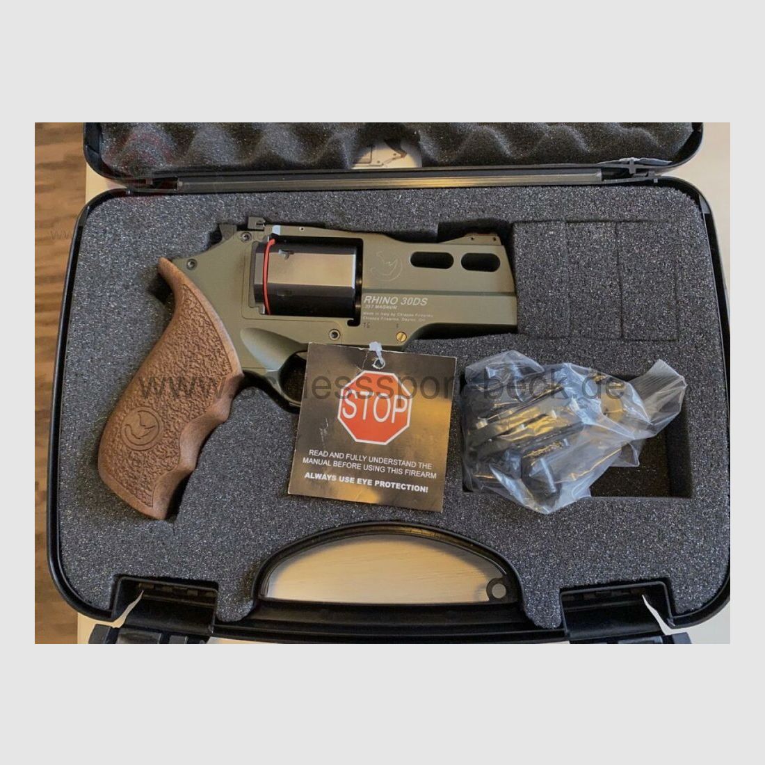 Chiappa Rhino Revolver 30DS Hunter (Green Cerakote) 357MAG/3"BBL