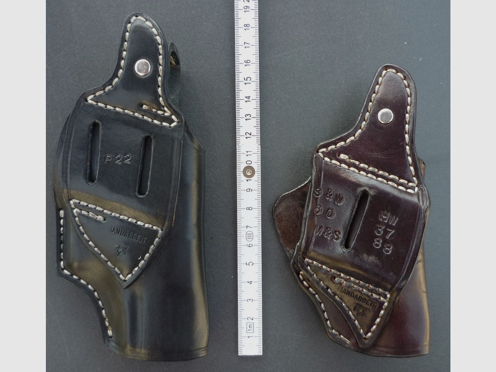 HKDesign Holster  Art. Nr.  002 : Einfachholster mit Snapverschluß  -  für: P22 oder S&W 30, M&S, HW37 88   -  für Linkshänder