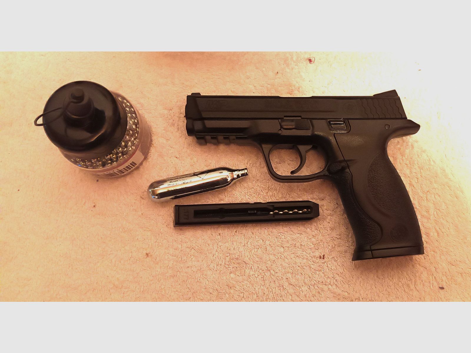 smith + wesson pistolet co2