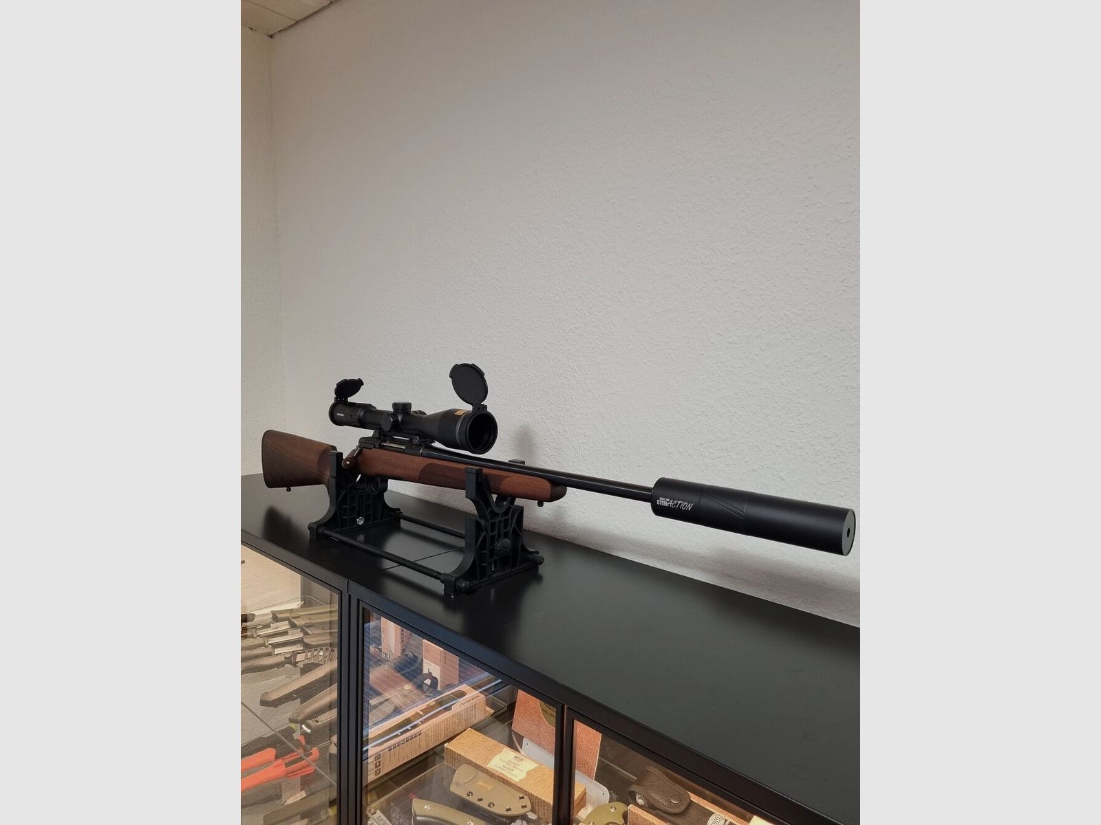 Steel Action Steel action HS .308 , Montage , Schalldämpfer, Minox 3-15x56 S, Holzschaft