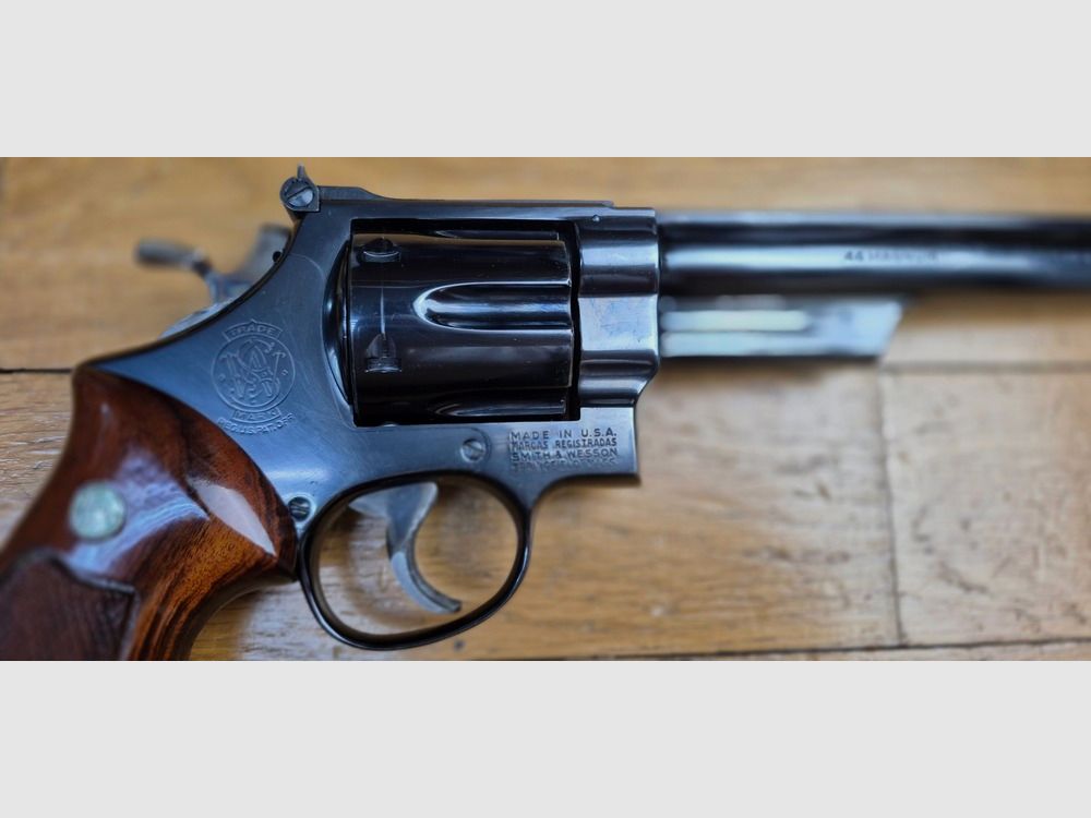 Weer een! Beren-terreur! – Smith & Wesson M29-2 Revolver – Kal. .44Mag – Zeldzame 8&prime; 3/8 inch loop – De langste in de catalogus! – Uitzonderlijke geblauwde afwerking – Wapen uit 1976 – Adembenemende mechanica en vandaag de dag onvindbaar – Cinematisch mythes net zo goed als vuurwapen! – TBE++!, afbeelding 6 van 29