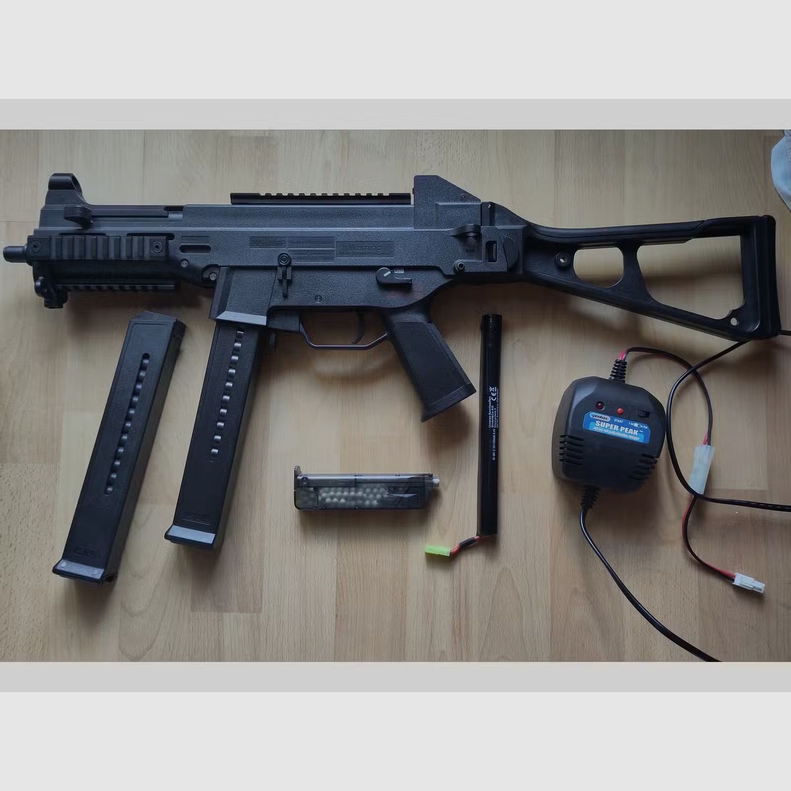 UMP 45 von Heckler & Koch: So gut wie neu!