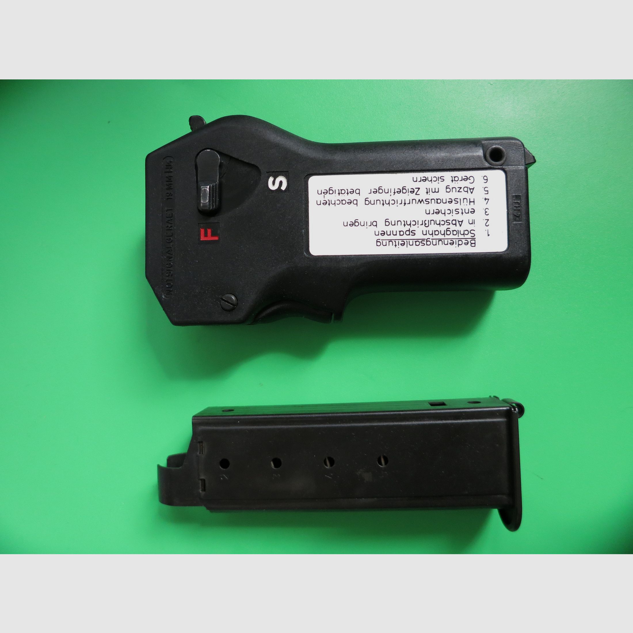 Signalpistole Feistel/Heckler&Koch Notsignalgerät FHK 19, 19x35mm Kal. 6 -Sammlerwaffe- sehr gut   #5
