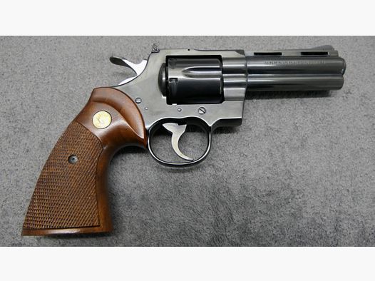 Colt Revolver Phython