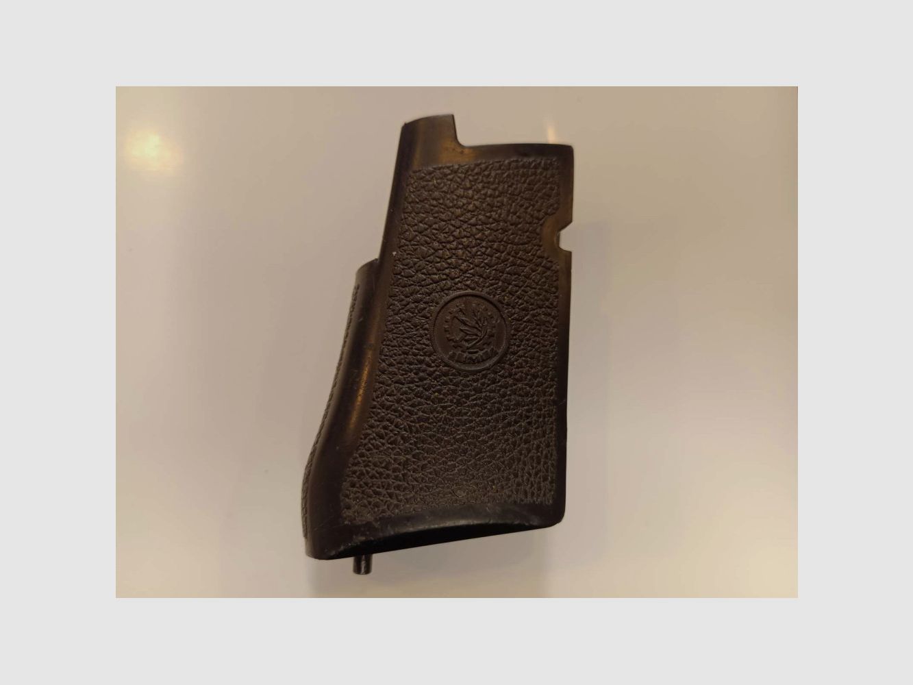 Griffschalen Desert Eagle gebraucht, Bild 2 von 3