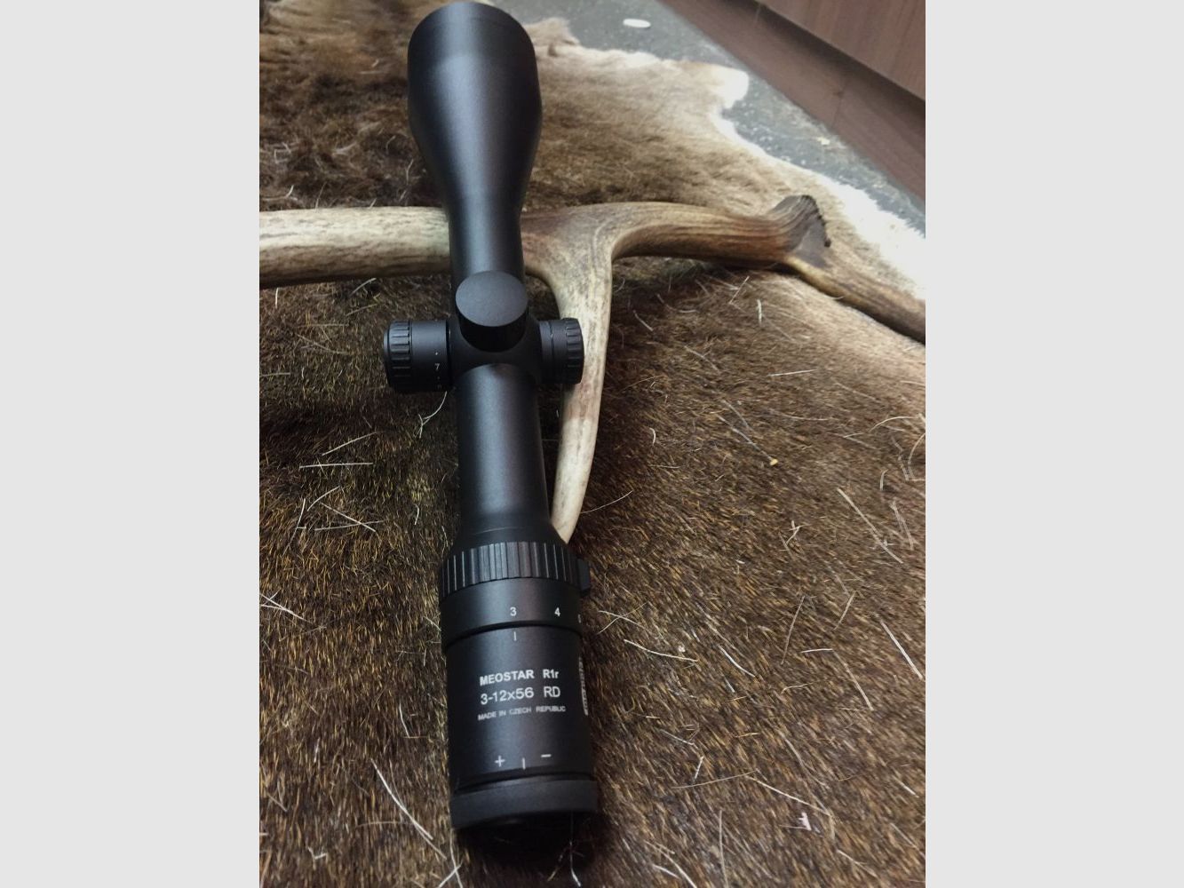 Meopta Meostar R1r 3-12x56 RD, mit Schiene