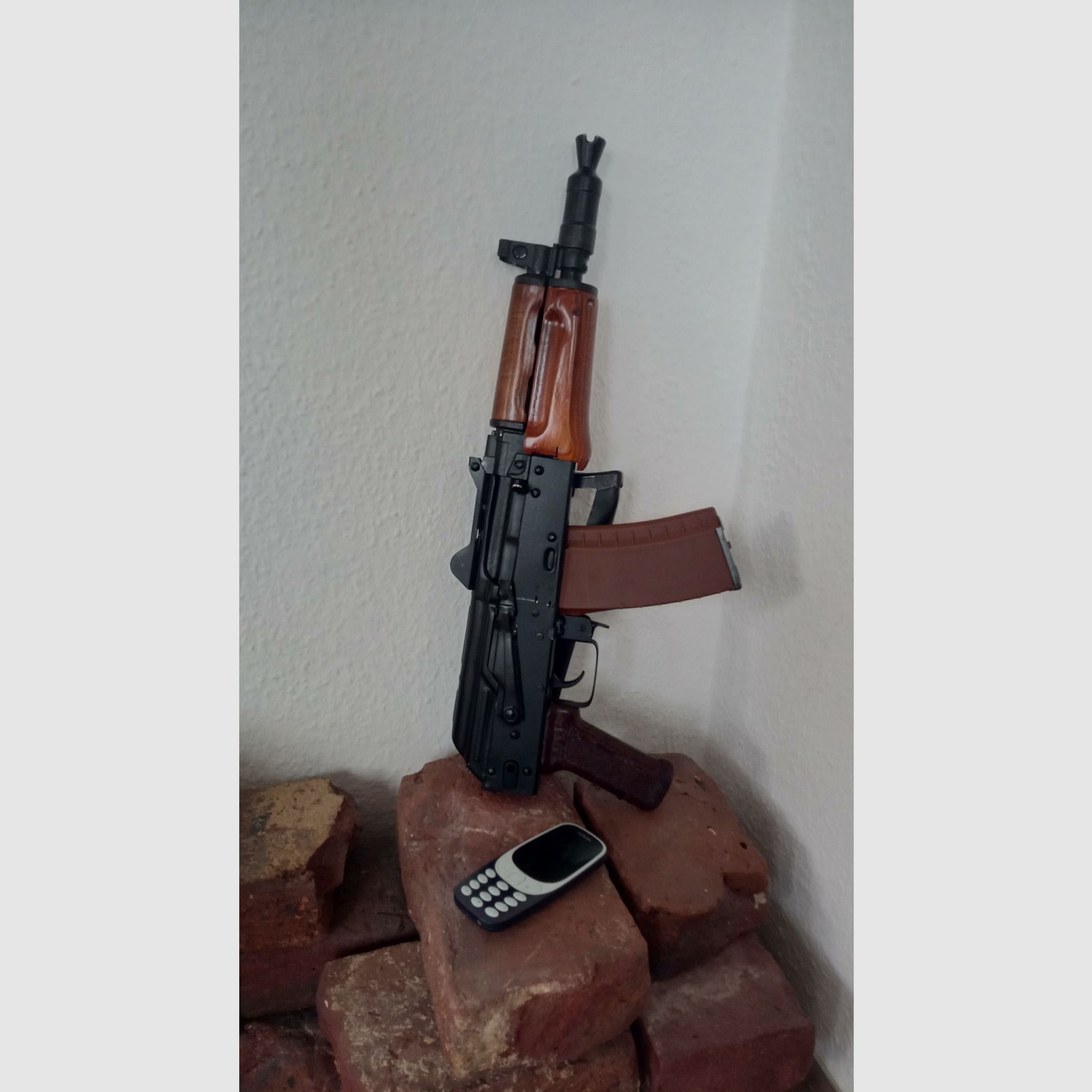Full steel Co2 Yunker AKS-74u decoration from MWM Gillmann with real parts optionally with decoration plum // AKSU Krinkov / russian-guns-de / 4.5mm BB