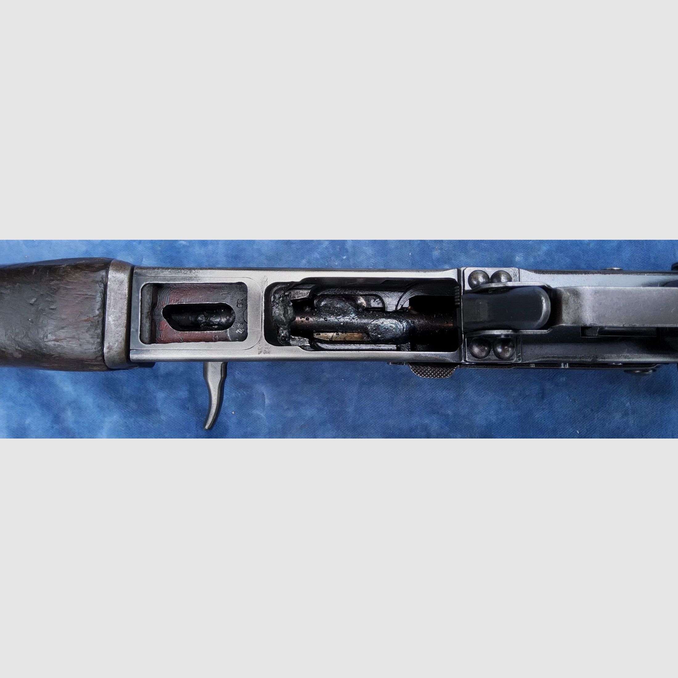 Radom Poolse AK 47 (onklaar), afbeelding 10 van 24