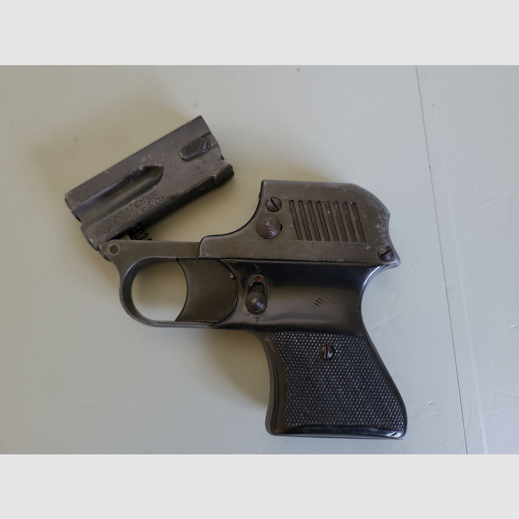 Coleccionista Pistola de gas Original EM - GE Gerstenberger & Co - Doble cañón - Derringer - Años 1950