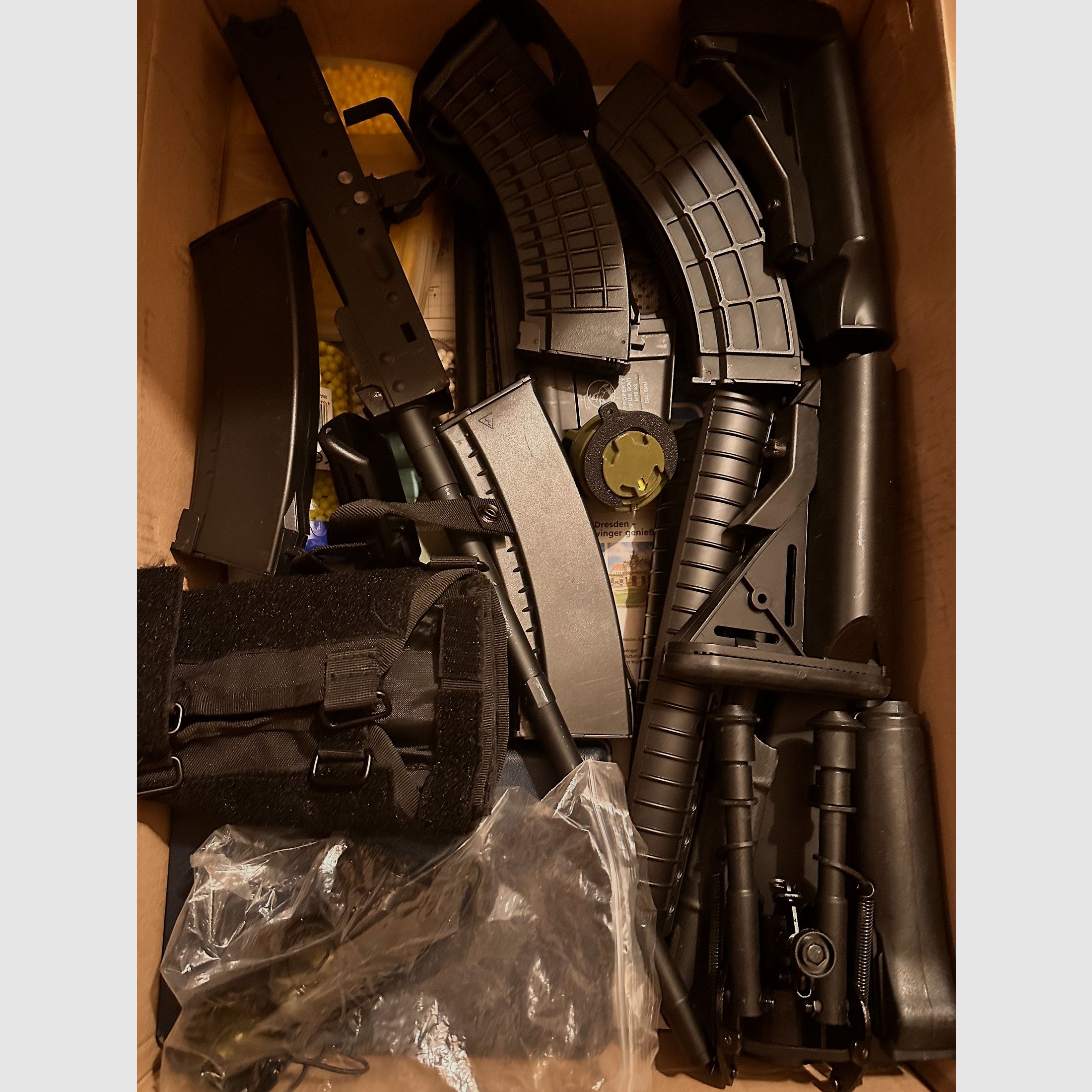 Ersatzteile AK, M4, Magazine, Zwiebeln BB vieles mehr 