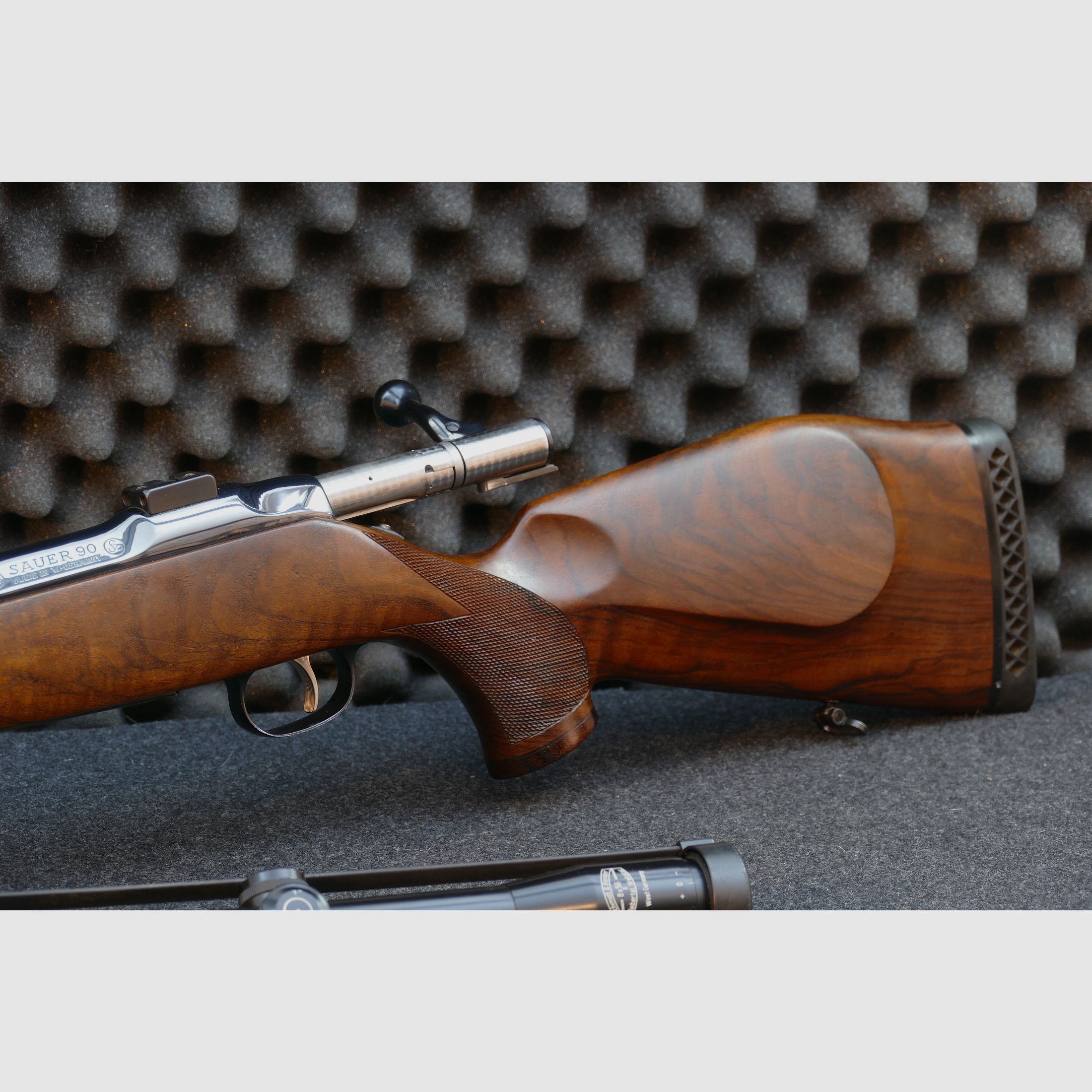 Sauer (Eckernförde) model 90, .30-06Spr – lepsza klasa drewna - Wspaniały stan