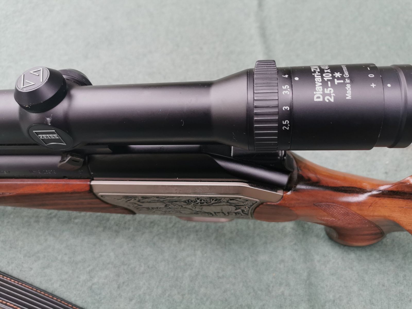 Repetierbüchse Blaser R93 mit Zeiss Diavari