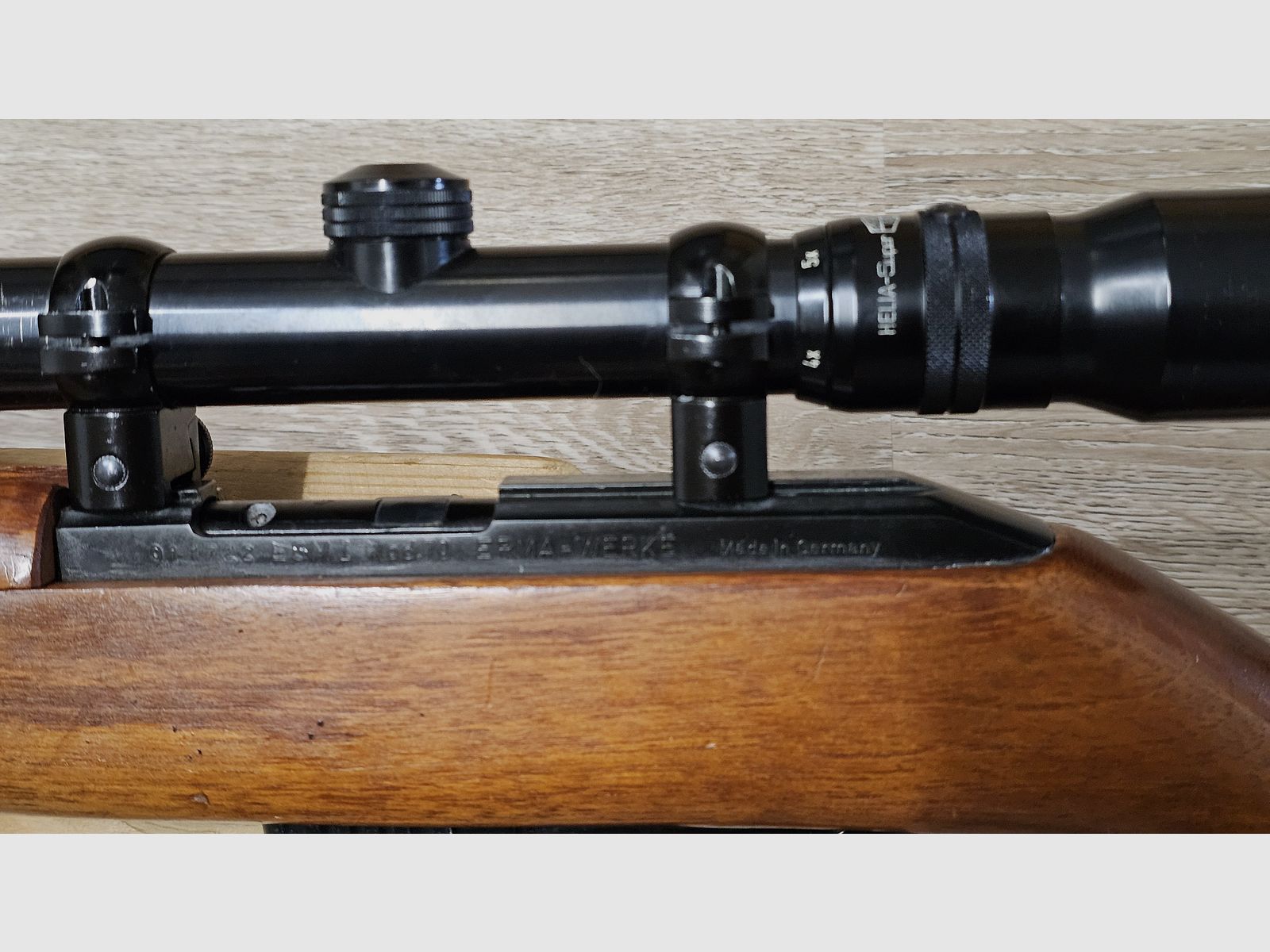 Carabine semi-automatique Erma EGM1 (d'occasion) .22 lfb incluant Kahles Helia-Super 3-9x (Abs. 1) et 5 chargeurs