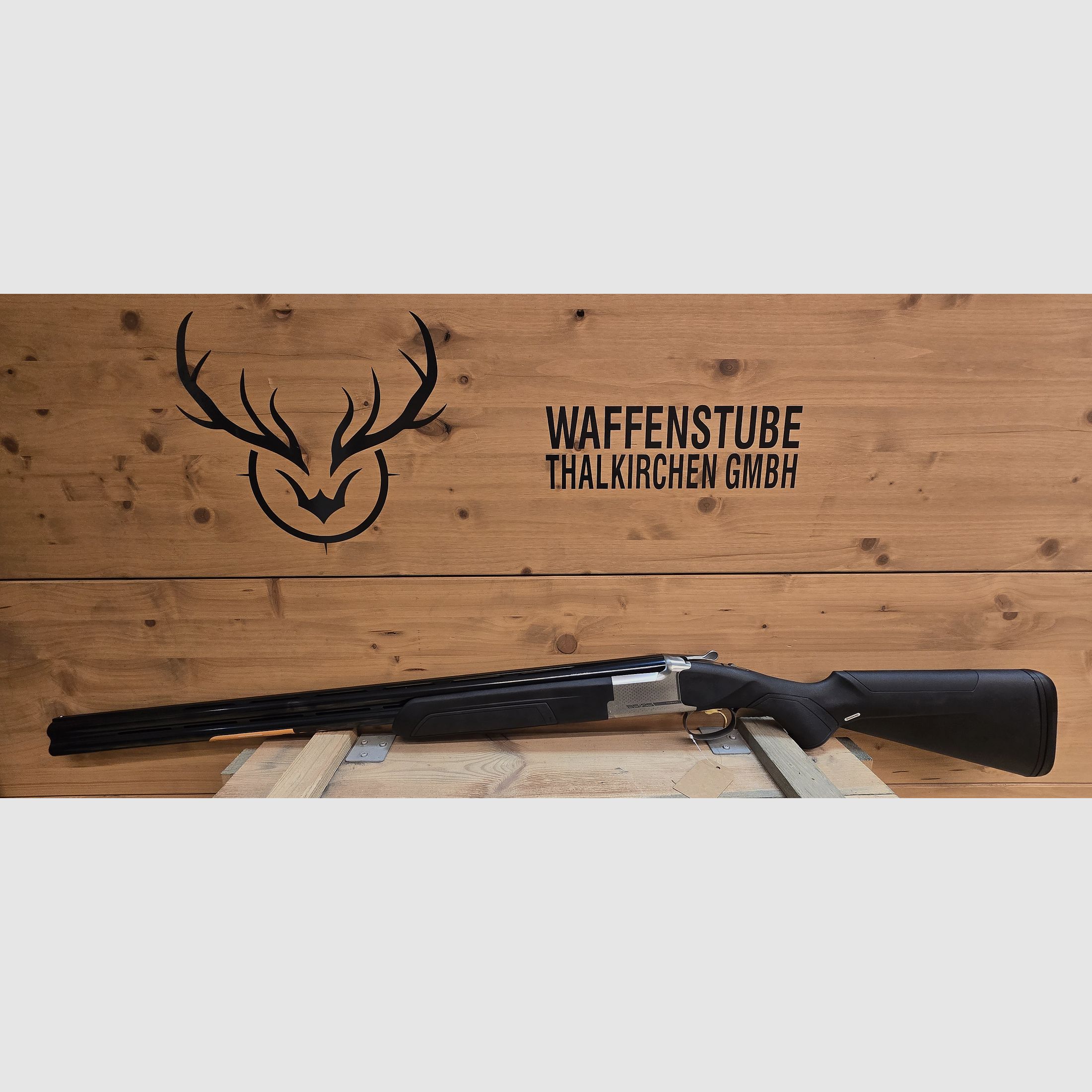 Browning B525 Composite ADJ over-and-under shotgun caliber 12/76 - 76 cm barrel length