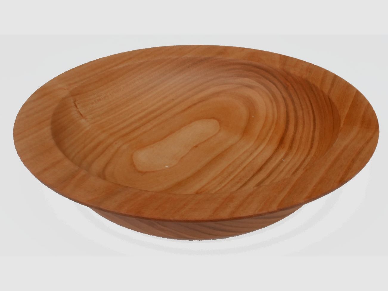 (Soup) plate made of oiled wood, image 1 of 2