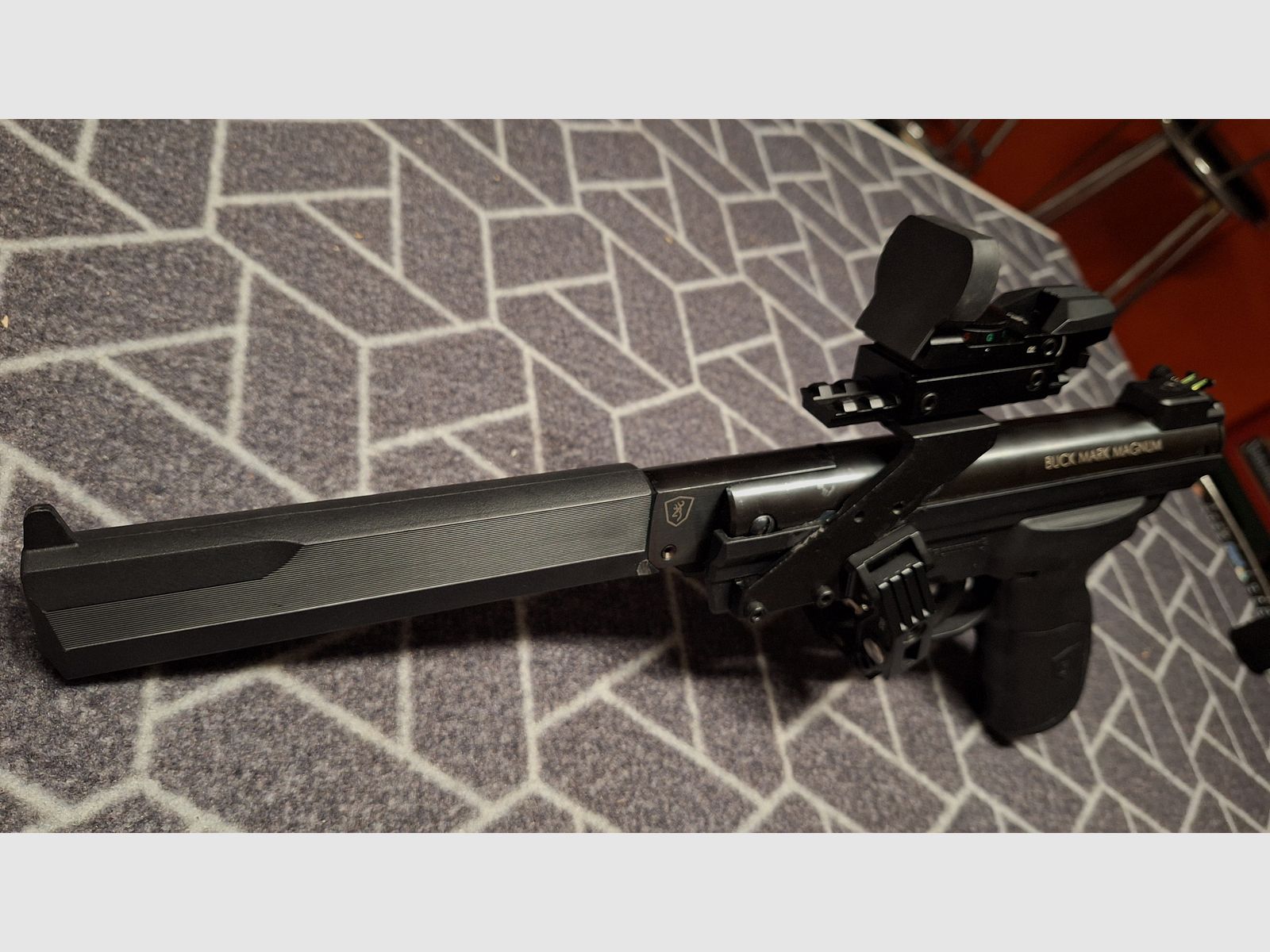 Browning Buck Mark Magnum - 5.5 mm Diabolo