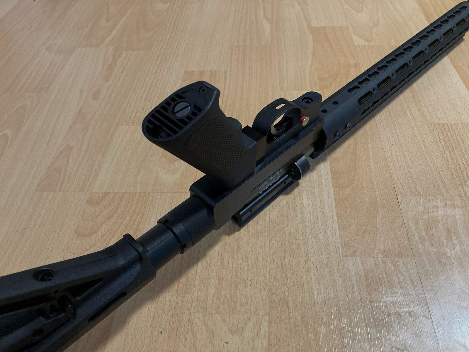 Diana Stormrider Luftgewehr 5,5mm Umbau AR15-Stil 7,5J, inklusive 35J Exportkit (nicht eingebaut)