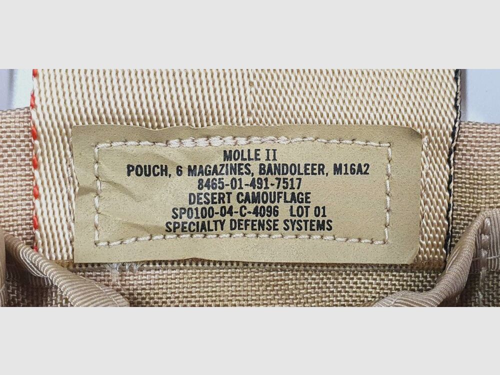 Nieznana torba na magazyny/bandolier z Molle II, 6 magazynków M16A2 w kamuflażu pustynnym