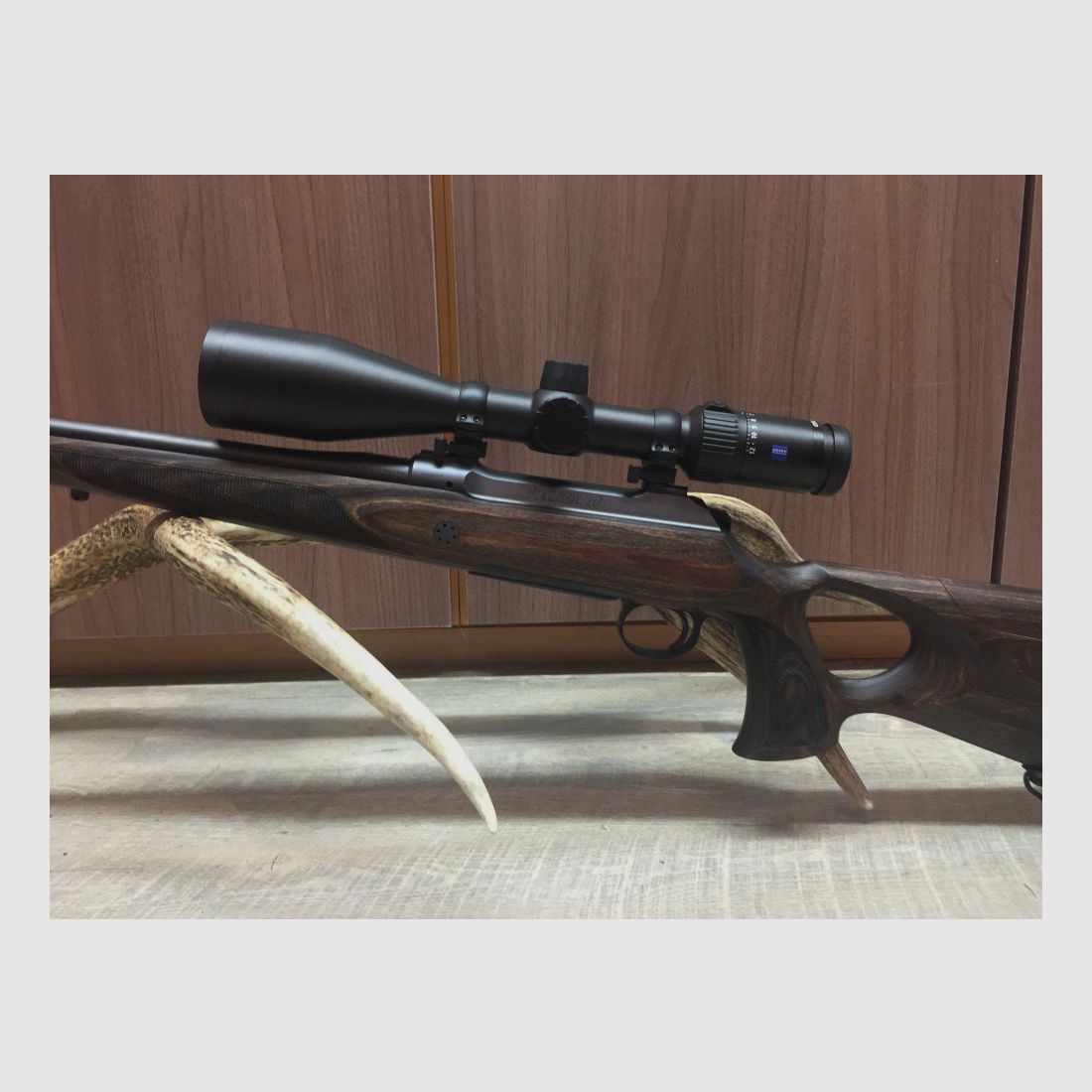 Sauer 101 GTI, mit Zeiss Conquest V4 3-12x56