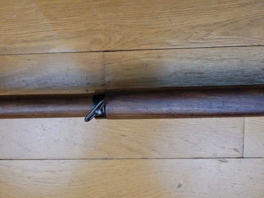 Bellissimo fucile scolastico o per bambini Lebel – modello "La Préférée" – Raro in calibro 22LR! (e non bosquette!) – Meccanica molto buona – Bellissimo legno e brunito originale – Mirino da 30 a 150m – Il fascino dei cortili della III Repubblica in un calibro raro per questo modello – TBE +, immagine 10 di 27