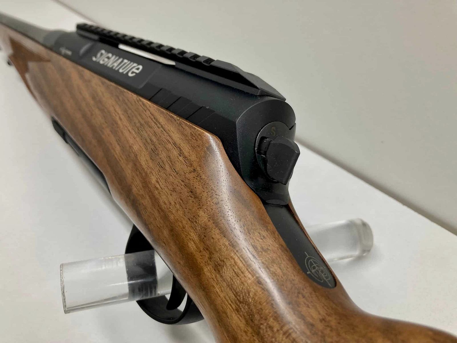 Rössler SIGNATURE LUXUS mango perforado con tensión manual