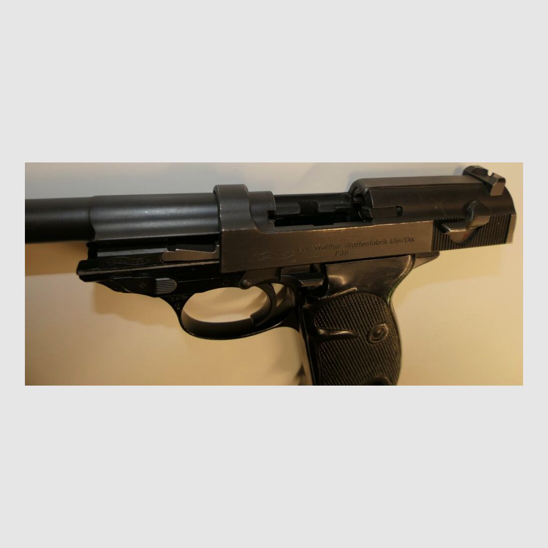 Wapenfabriek Walther Ulm Donau Pistool Walther P38 in het kaliber 9mm Para Inclusief accessoires
