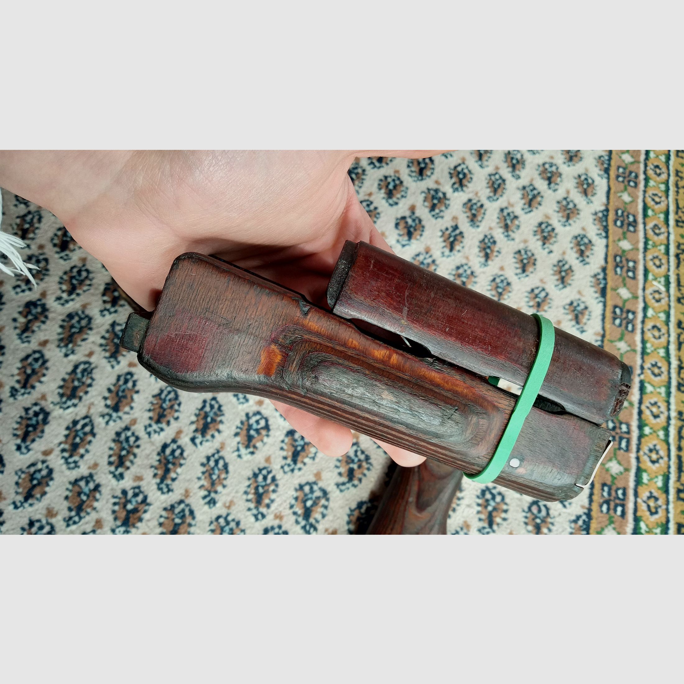 Komplettes Holz Laminat Festschaft Set inkl. Bakelit Griff, Schaft und Handschutz /  AKM und AK74