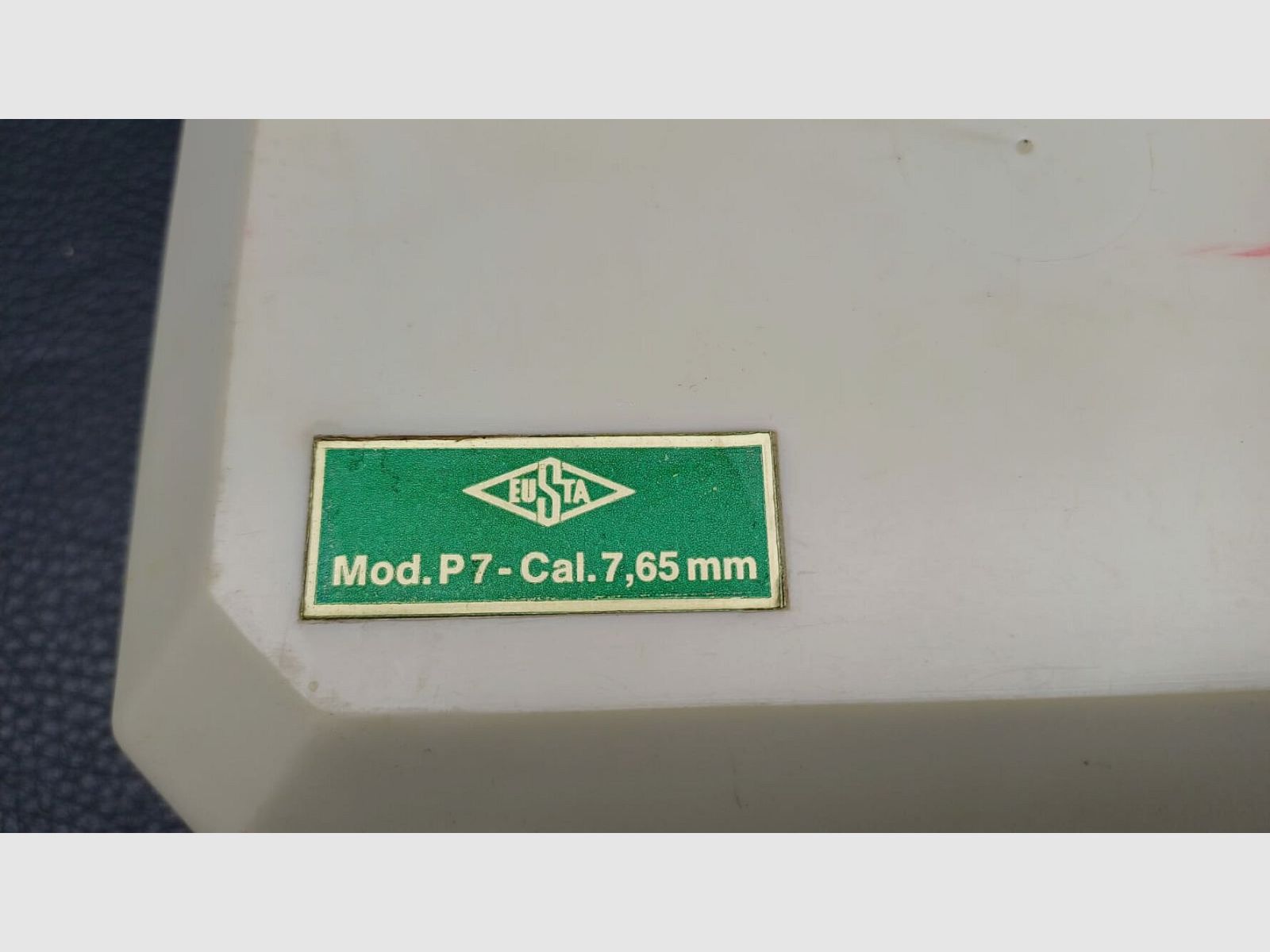 EUSTA original box for pistol