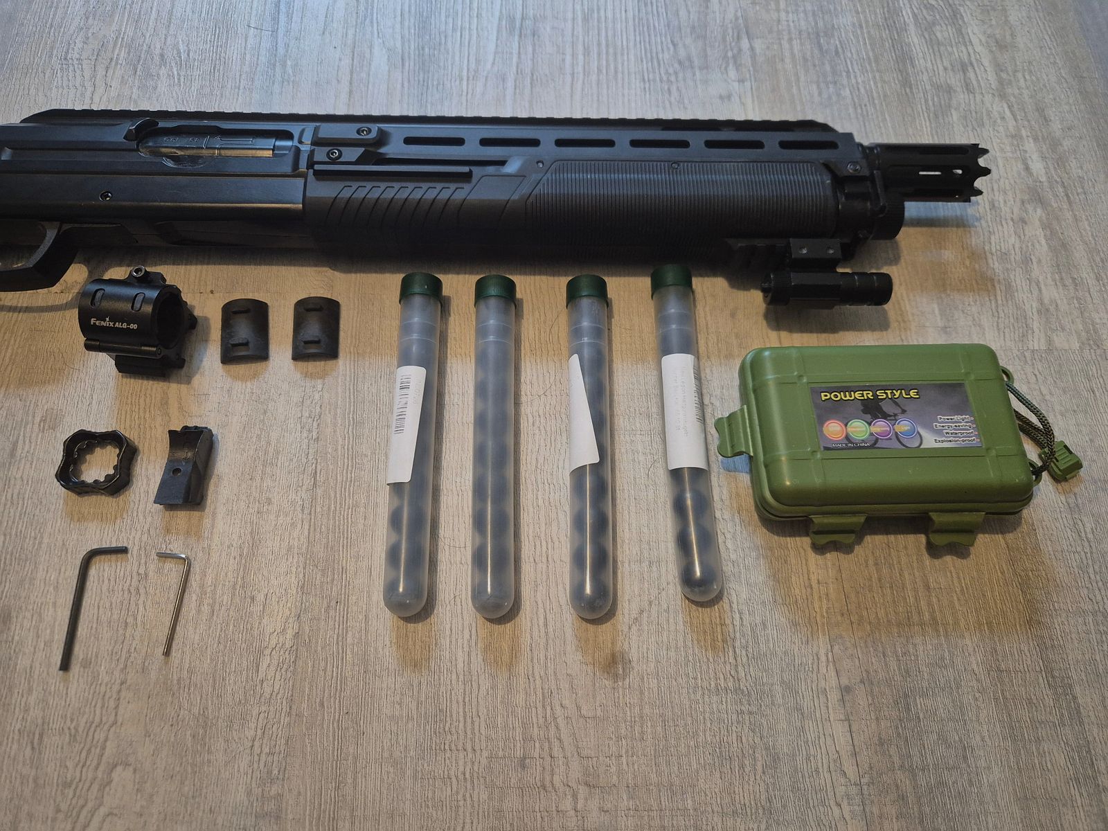 T4E TX 68 CO2-RAM Pump-Action Shotgun Kal. .68 schwarz