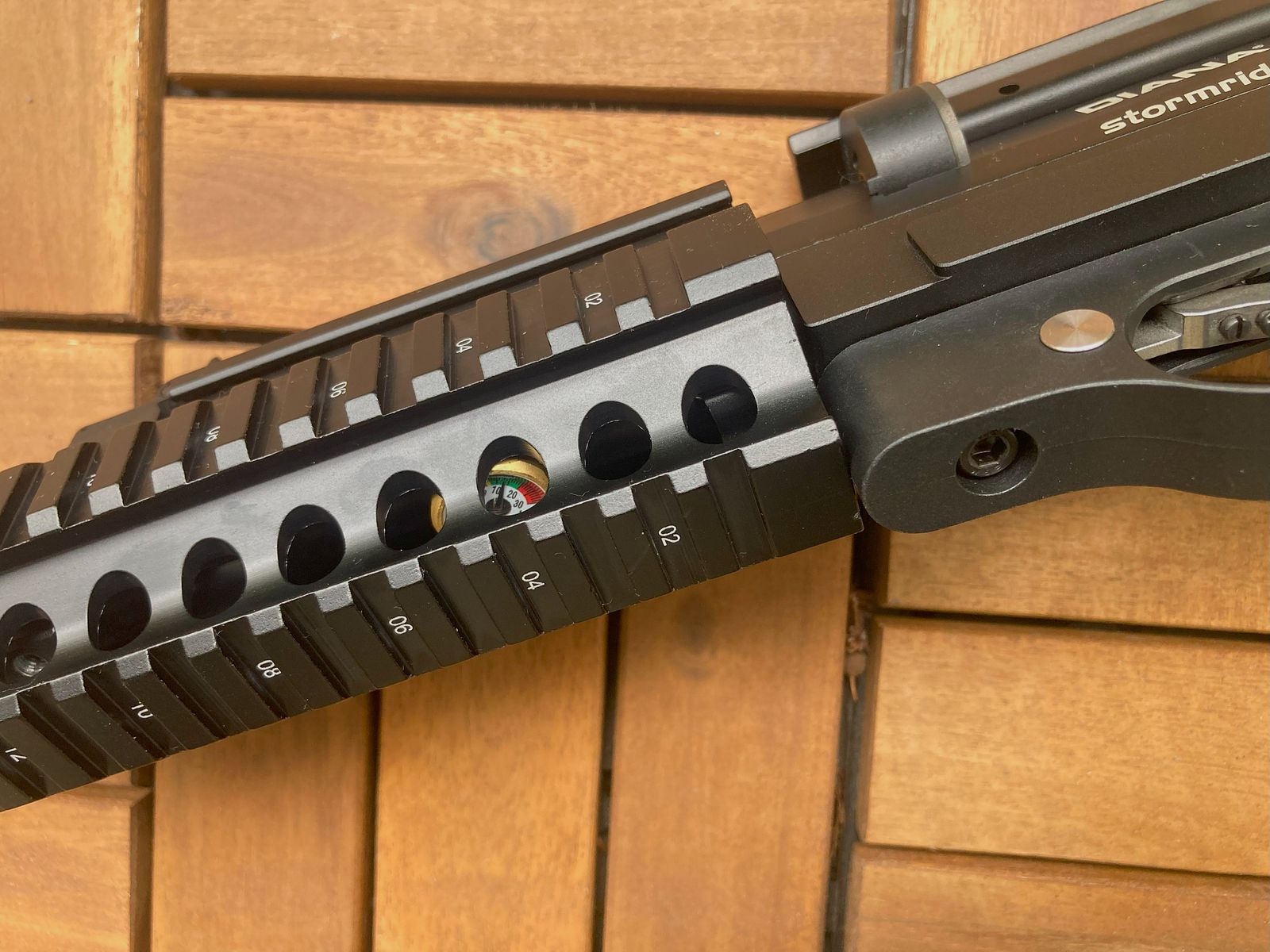 Diana Stormrider Luftgewehr Kaliber 4,5mm neuwertiger taktischer Umbau AK47 Galil Stil
