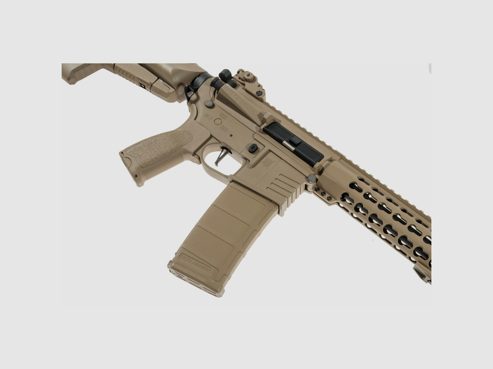 AR15 KeyMod 10 pulgadas PREDATOR CHARLIE TAN S-AEG Rifle Airsoft Libre a partir de 18 años | Delta Armory