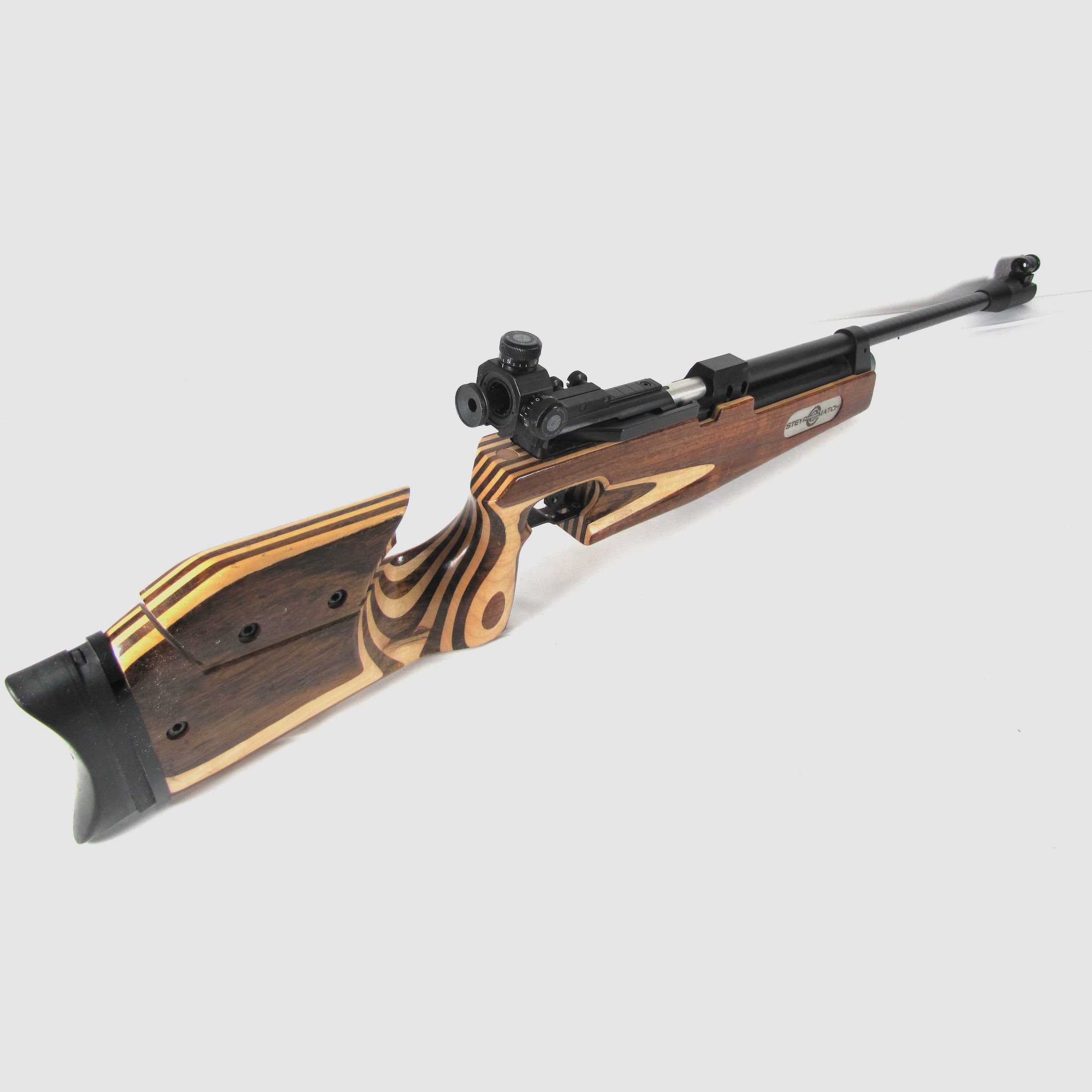 Match-Luftgewehr Steyr LG 88 CO2.