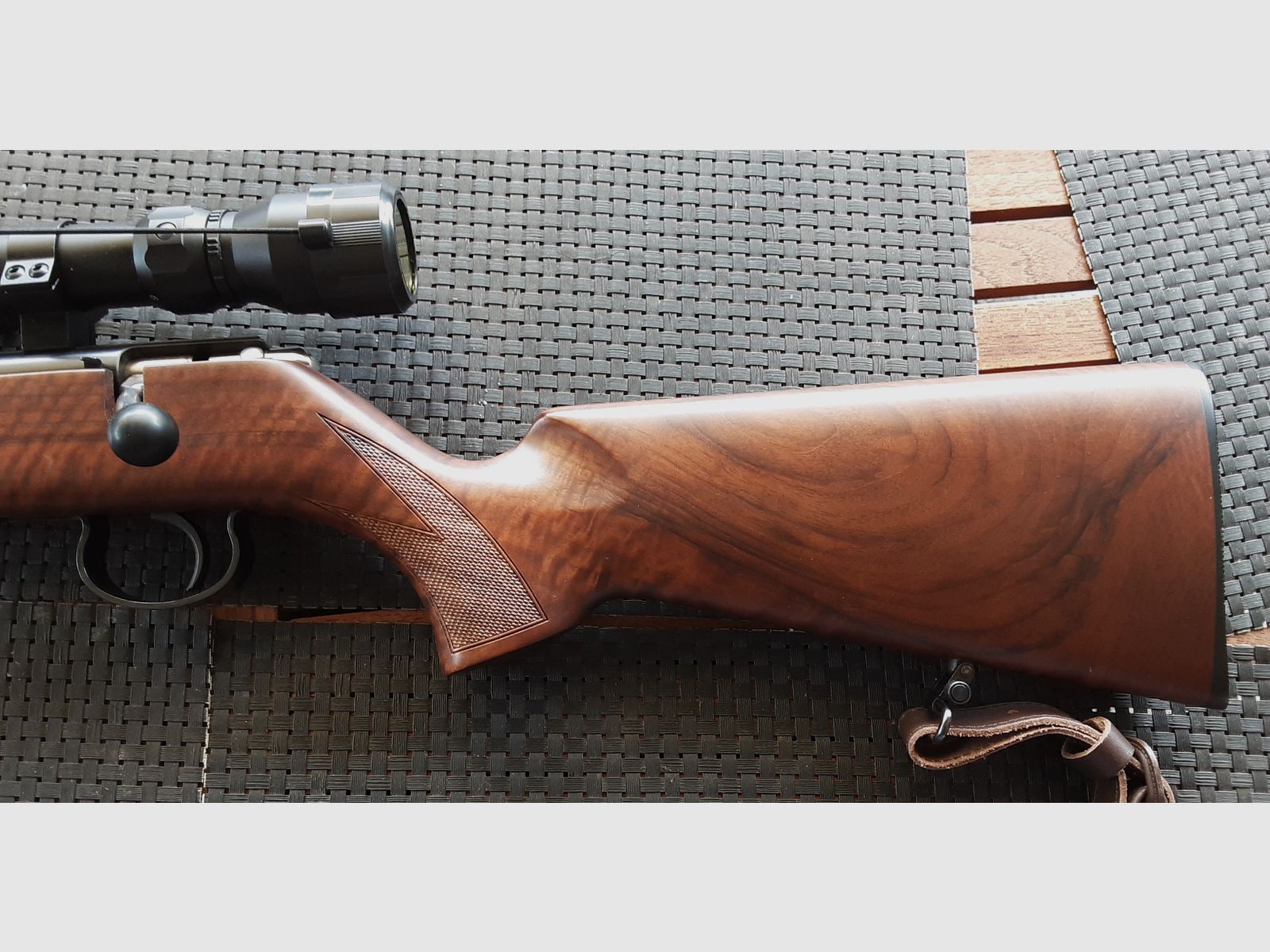 Repetierbüchse Anschütz 1416 Kaliber 22 l.r.  mit Glas Walther 3-9x 40 NEUWERTIG !