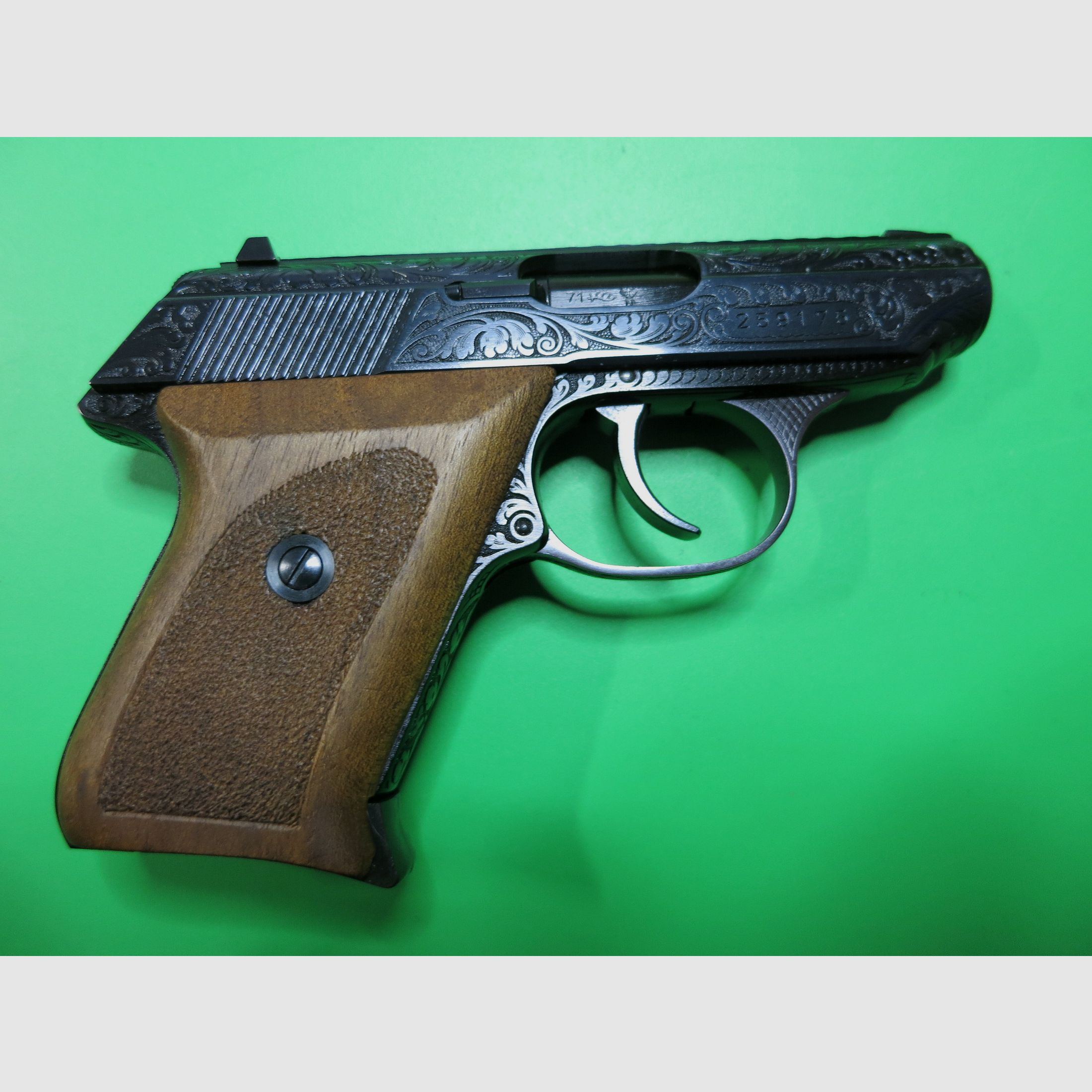 Walther/Ulm, Modell TPH "Eichenlaub", Kaliber .22lr, Taschenpistole, wie neu     #73, Bild 1 von 12