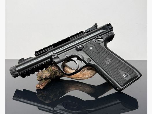 Ruger Mark IV 22/45 Tactical