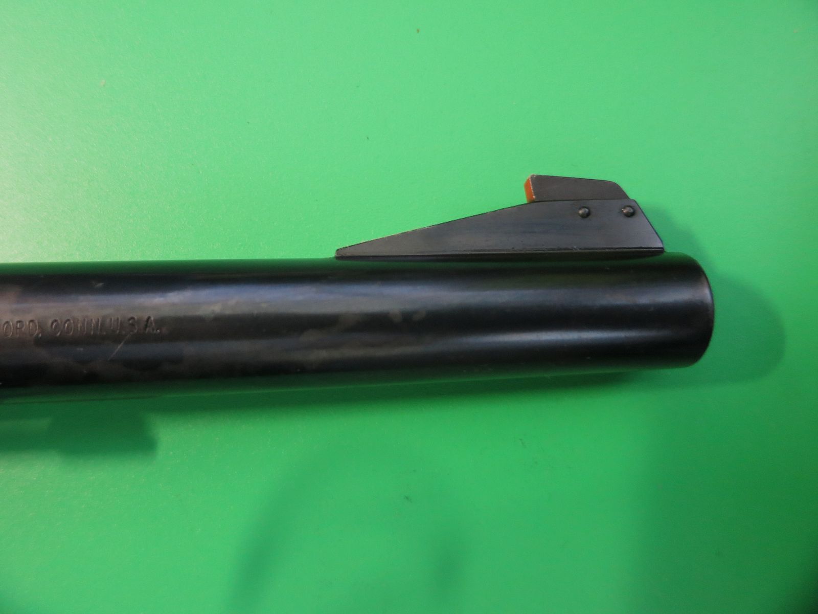 Revolver COLT Officer's Model Match, Vijfde uitgave van de serie in .22lr, Sportgreep #2