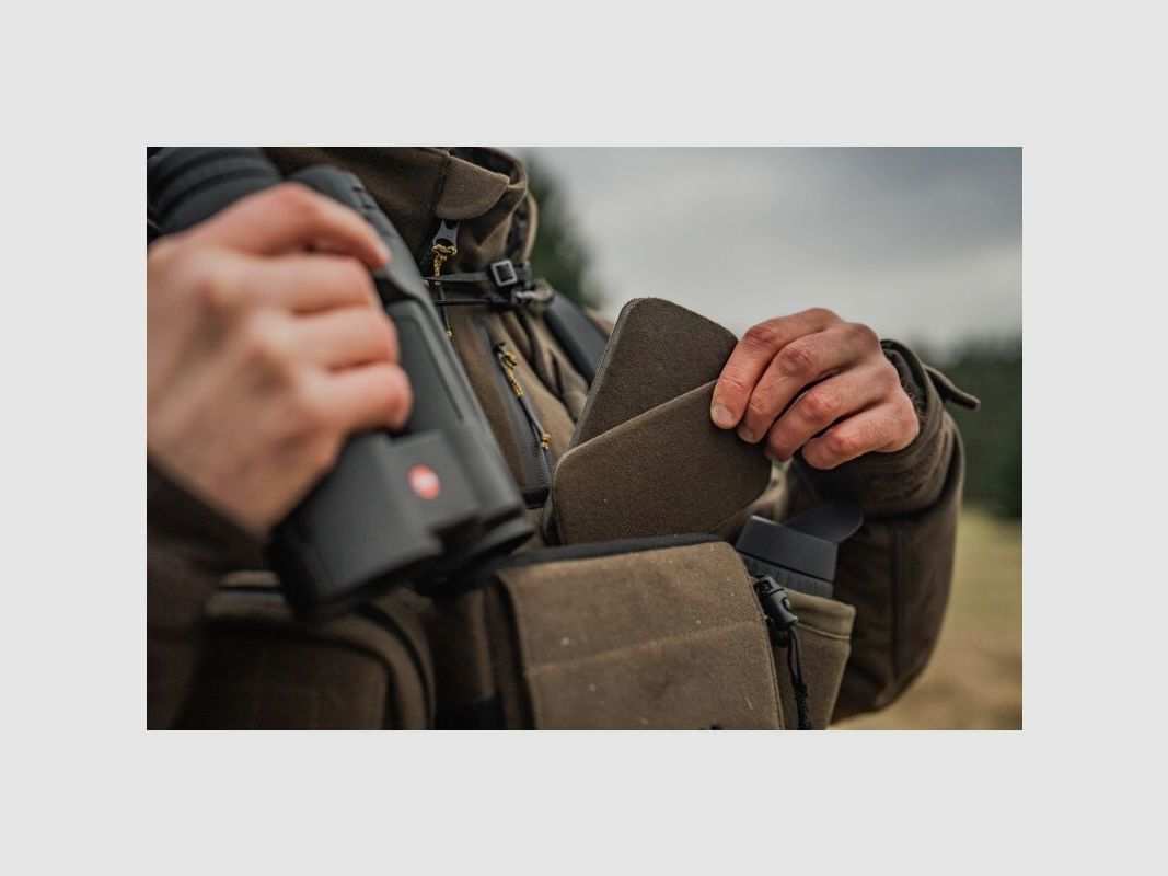 Härkila Fernglashalter Dark willow green One Size