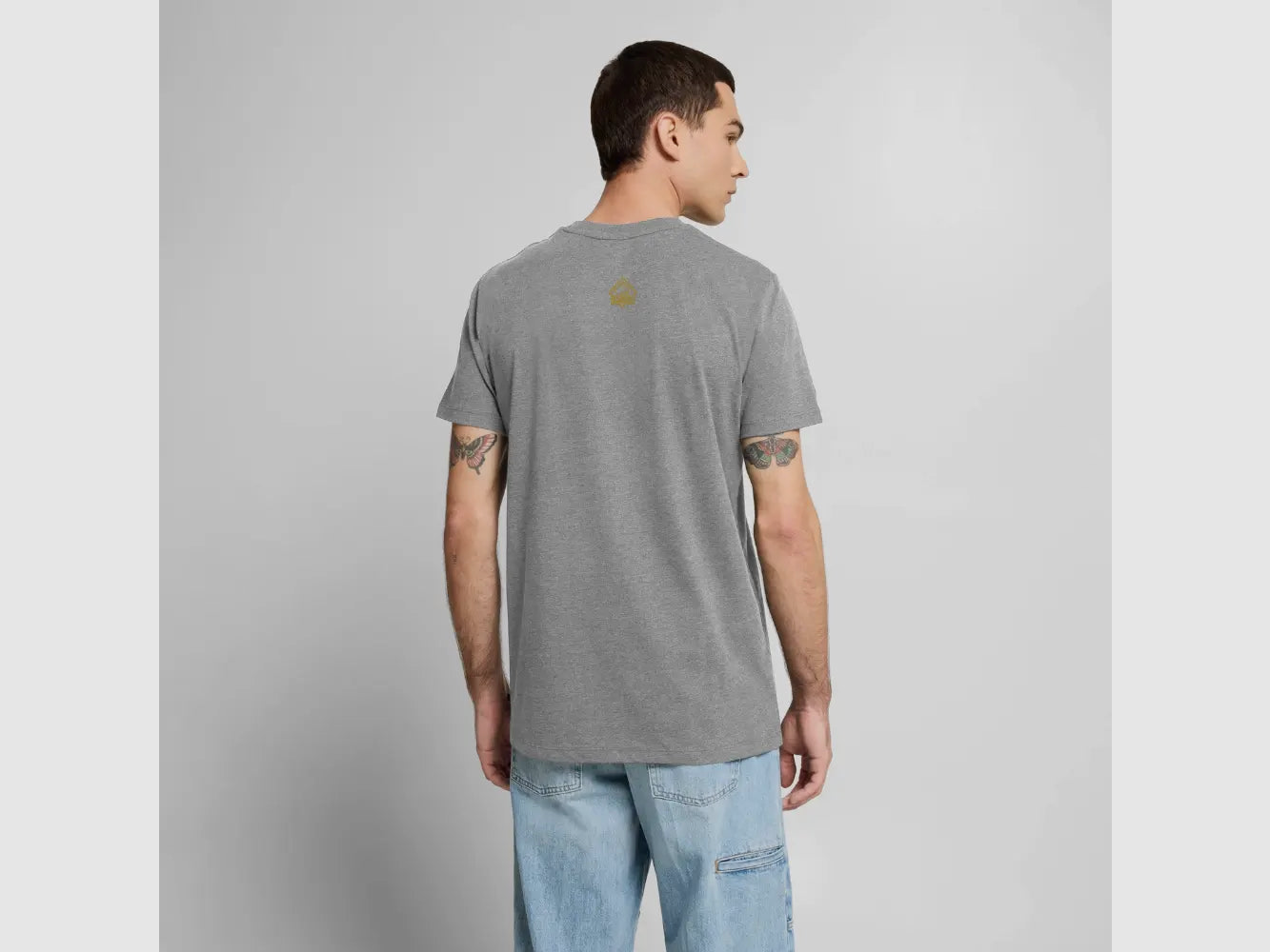 PUMA Men’s Premium T-Shirt "Skull Frontal Sharp Stuff" White