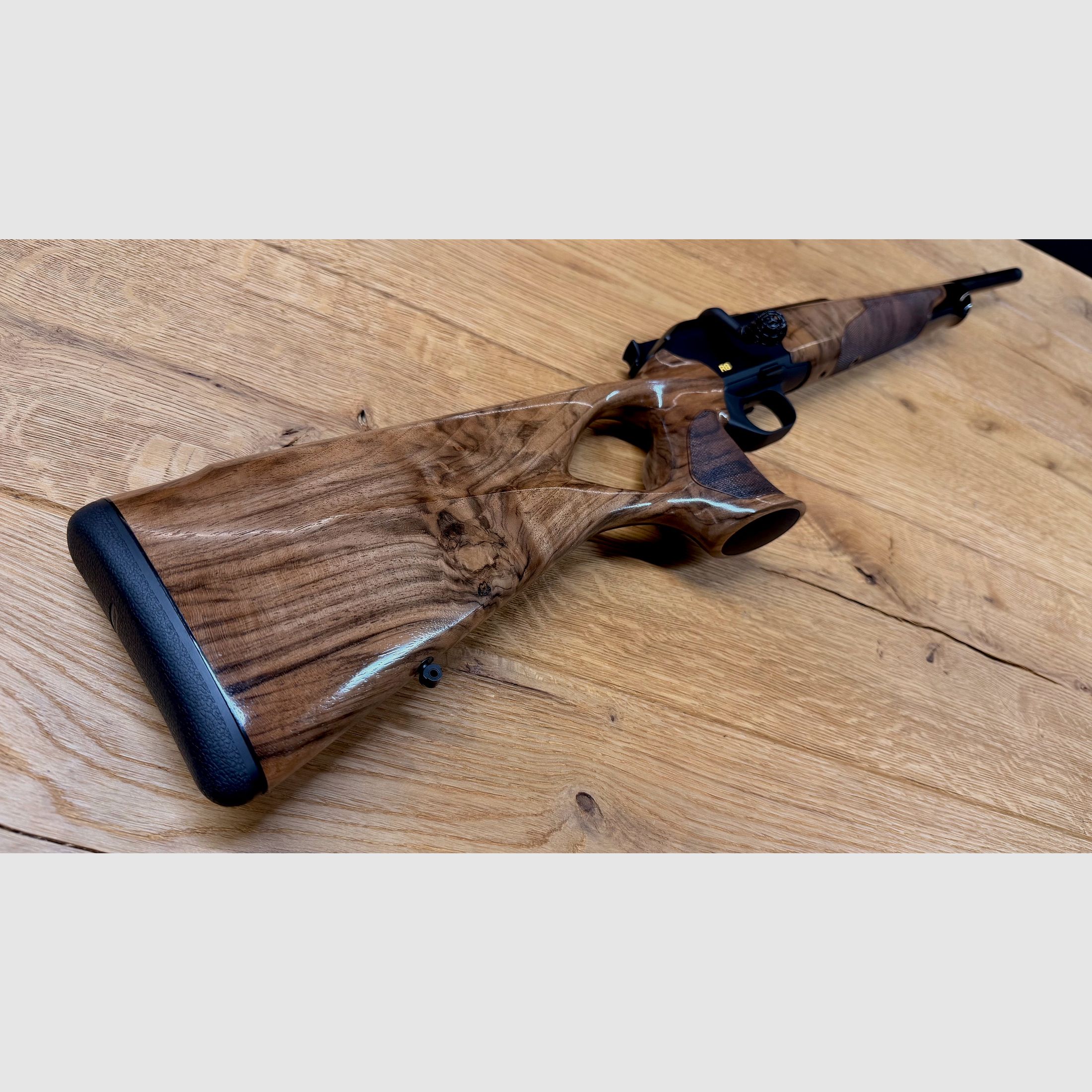 Blaser R8 Success / Holzklasse 4 / Kaliber u. Lauflänge nach Wahl / absolute Gelegenheit