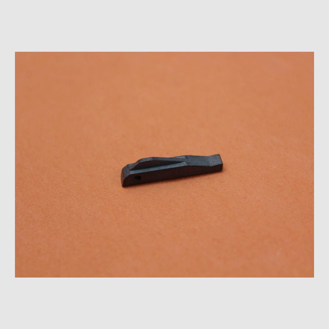 DPMS AR-15: Forward Assist Pawl DPMS Sperrklinke für Schließhilfe, Bild 1 von 3