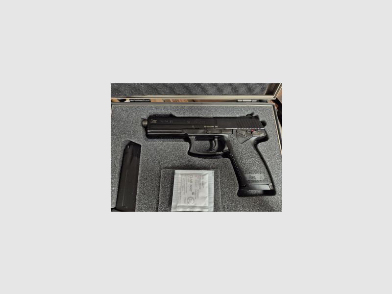 Heckler & Koch MK23 .45 Auto