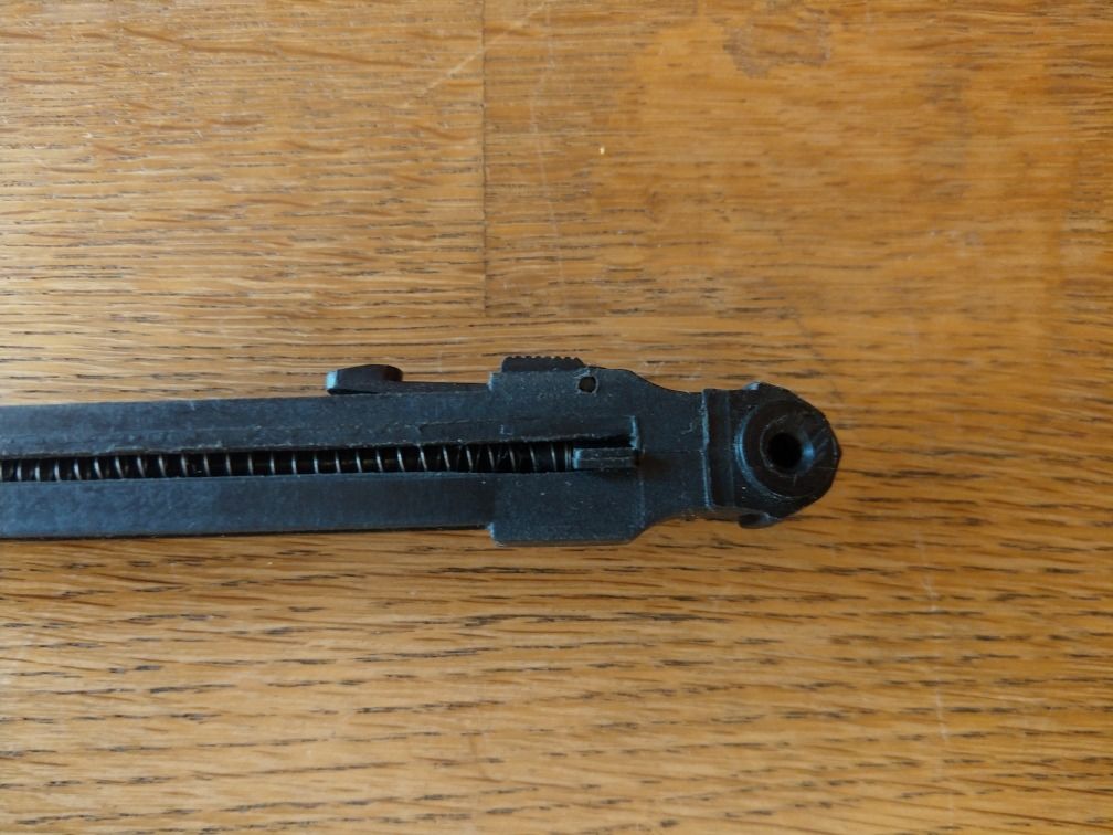 Stangenmagazin  Yunker 4  