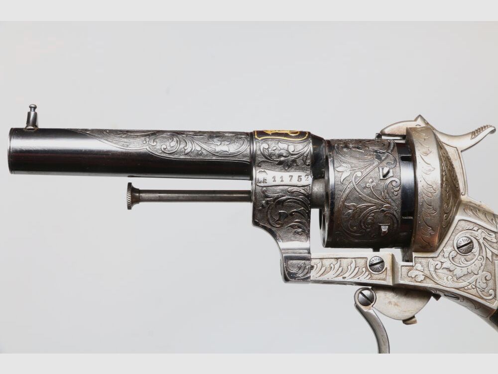 Lefaucheux Revolver Rarität mit passender Schatulle Vollgravur Stiftfeuer