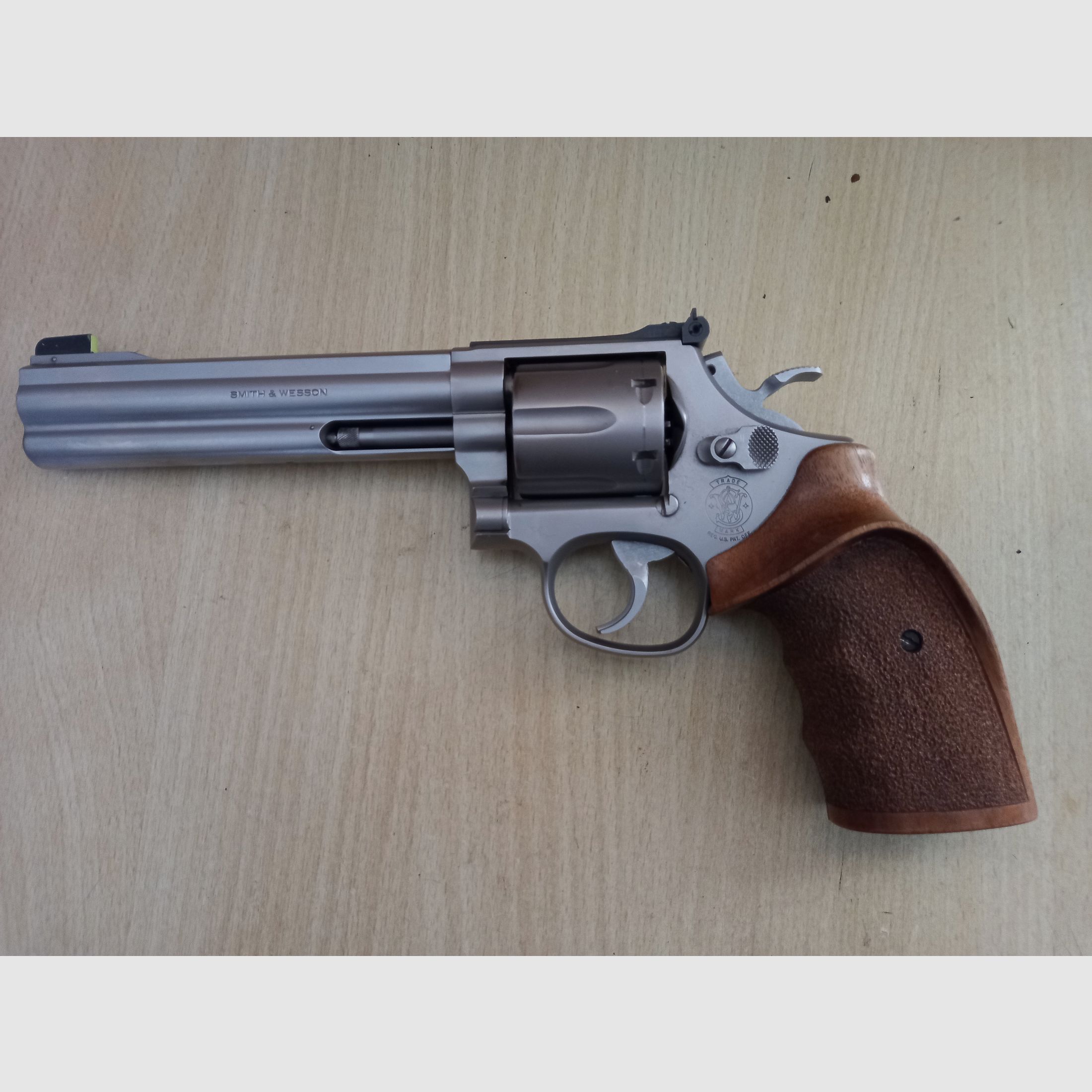 Smith & Wesson for sale 357Mg.
